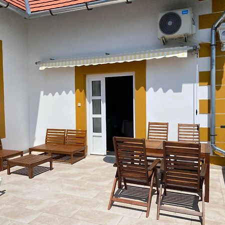 Bacchus Apartman - Borbarlang, Badacsony Bytom Extérieur photo